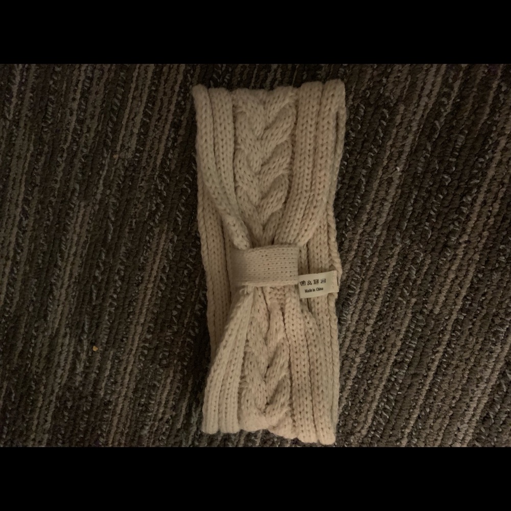 Cream Knit Headband